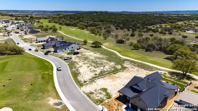 1020 Albatross Kerrville, TX 78028