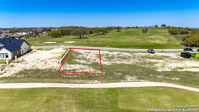 1020 Albatross Kerrville, TX 78028