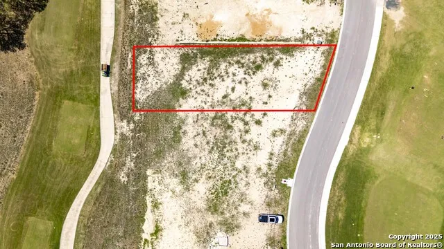 1020 Albatross Kerrville, TX 78028