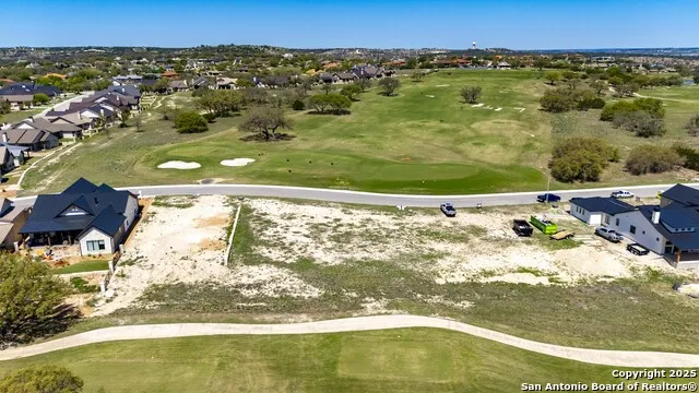 1020 Albatross Kerrville, TX 78028