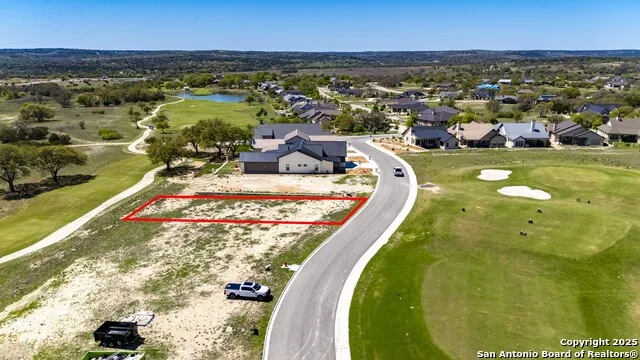 1020 Albatross Kerrville, TX 78028