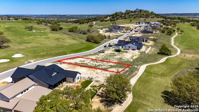 1020 Albatross Kerrville, TX 78028