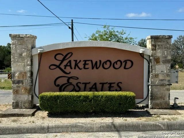 UNKNOWN Lakepark/Deer Oaks Lakehills, TX 78063