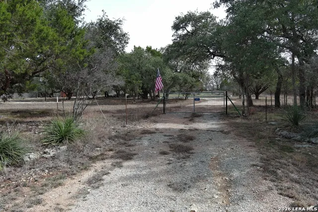 619 S Avenue F Johnson City, TX 78636