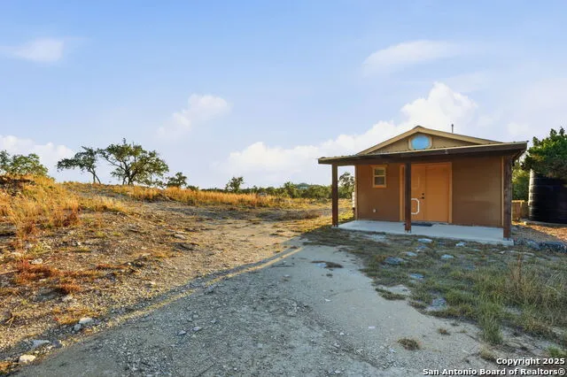 30150 Roadrunner Bulverde, TX 78163