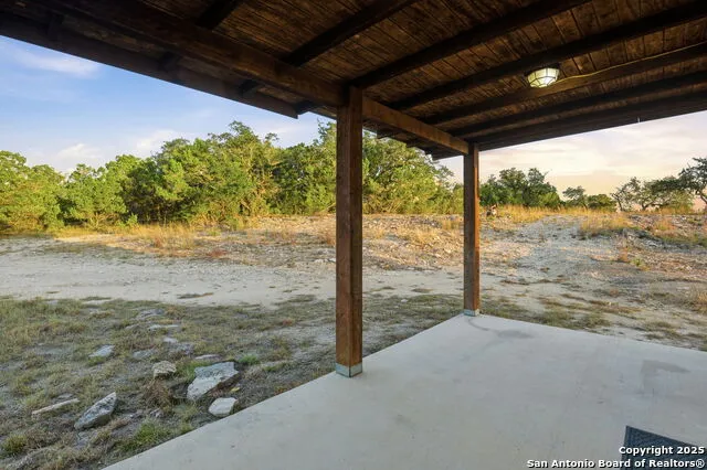 30150 Roadrunner Bulverde, TX 78163
