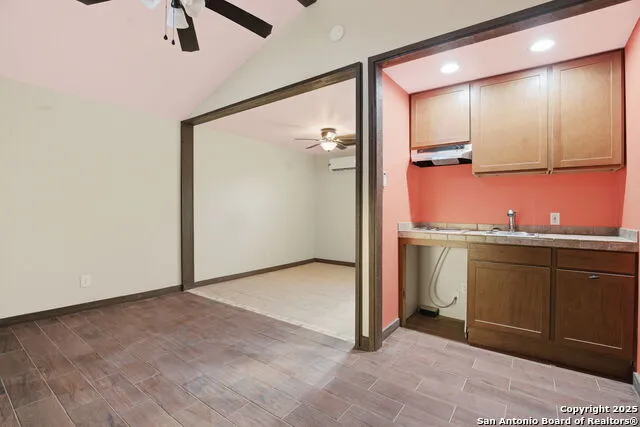 30150 Roadrunner Bulverde, TX 78163