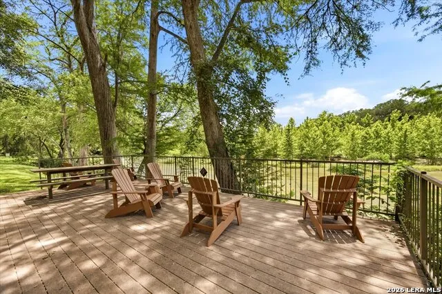 158 Gruene Vista Trail New Braunfels, TX 78132