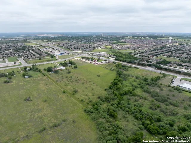 5+/- AC Green Valley Rd Cibolo, TX 78108