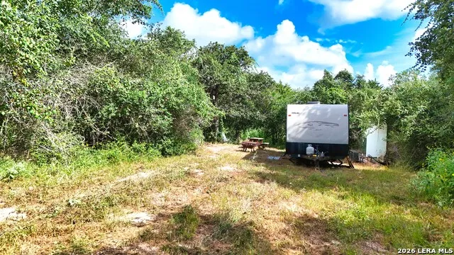 0 Cr 284 Gonzales, TX 78629