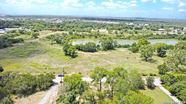 1249 SLEEPY HOLLOW LN New Braunfels, TX 78130