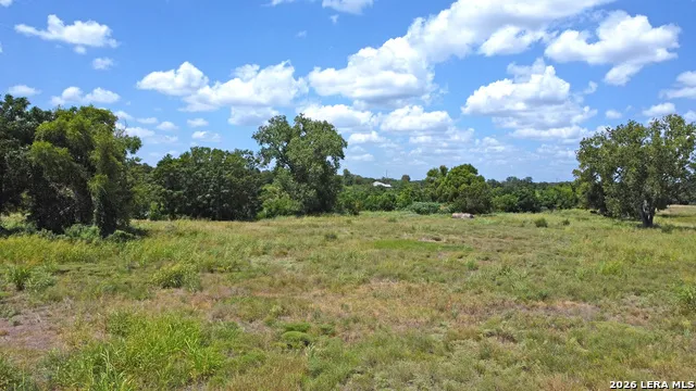 1249 SLEEPY HOLLOW LN New Braunfels, TX 78130