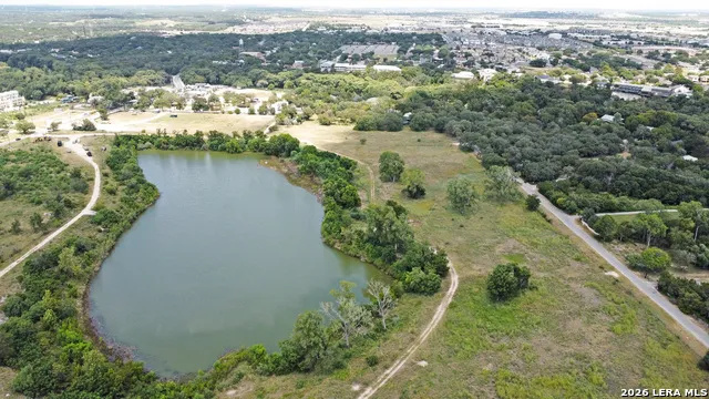 1249 SLEEPY HOLLOW LN New Braunfels, TX 78130