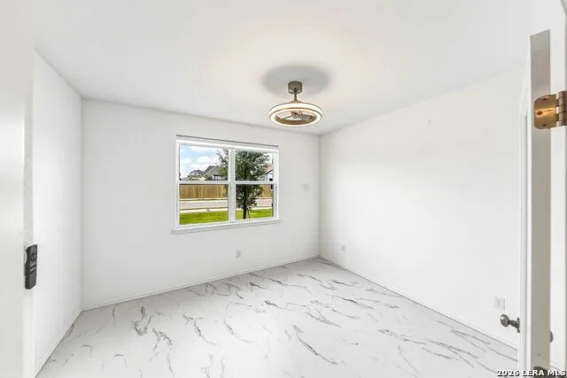 207 Brook Shadow Cibolo, TX 78108