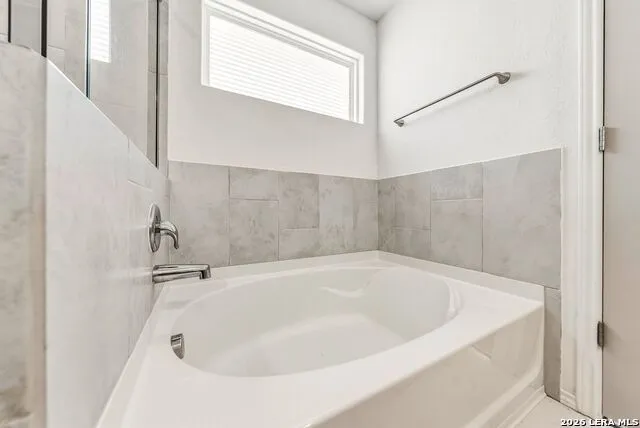 207 Brook Shadow Cibolo, TX 78108