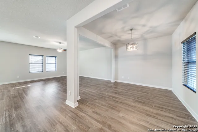 17029 VISTA CV Live Oak, TX 78233