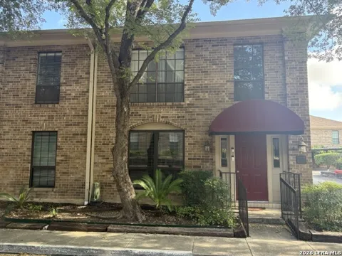 7926 Broadway #610