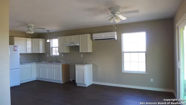 23 US HIGHWAY 87 UNIT A Unit A Comfort, TX 78013