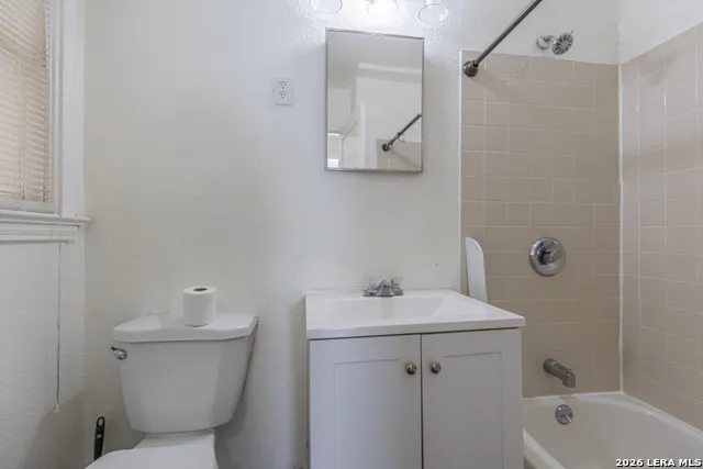 534 WALTON AVE San Antonio, TX 78225