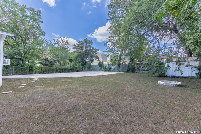 534 WALTON AVE San Antonio, TX 78225