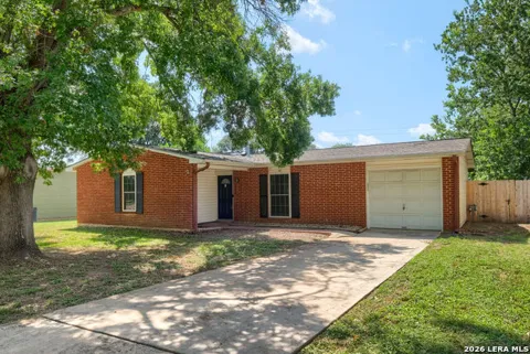 816 Aviation Ave