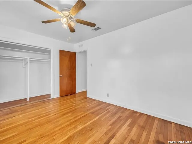 602 C Street Floresville, TX 78114