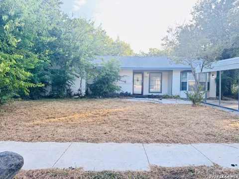 10806 LAZY OAKS DR