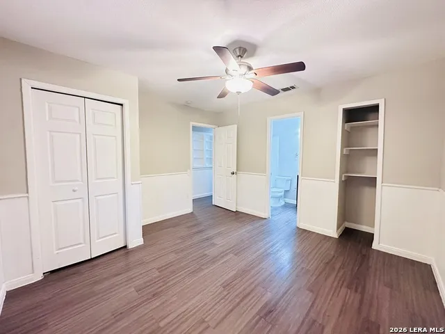 10806 LAZY OAKS DR San Antonio, TX 78217