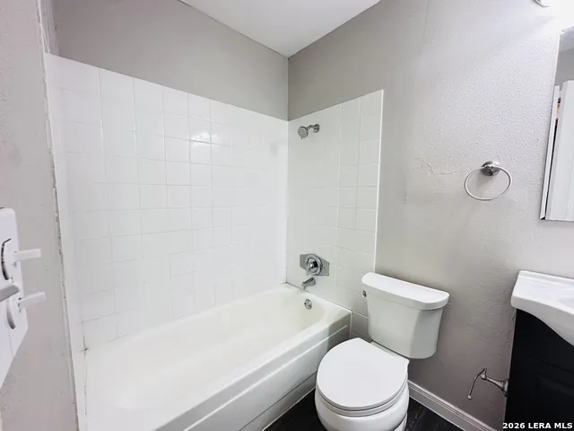 10806 LAZY OAKS DR San Antonio, TX 78217