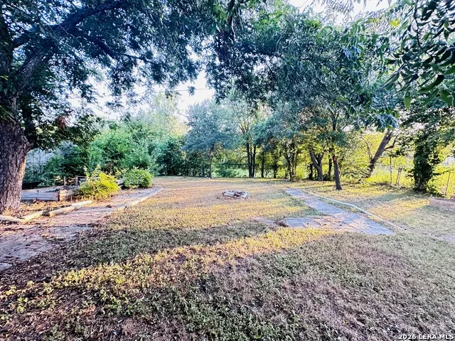10806 LAZY OAKS DR San Antonio, TX 78217