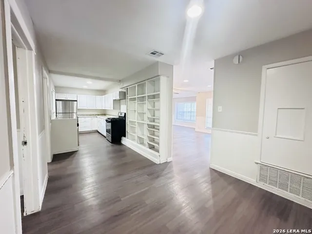 10806 LAZY OAKS DR San Antonio, TX 78217