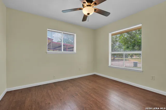 417 E Lindbergh Blvd Universal City, TX 78148