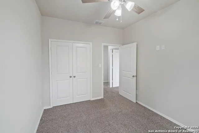 9193 DIETZ ELKHORN RD Unit 31 Boerne, TX 78015