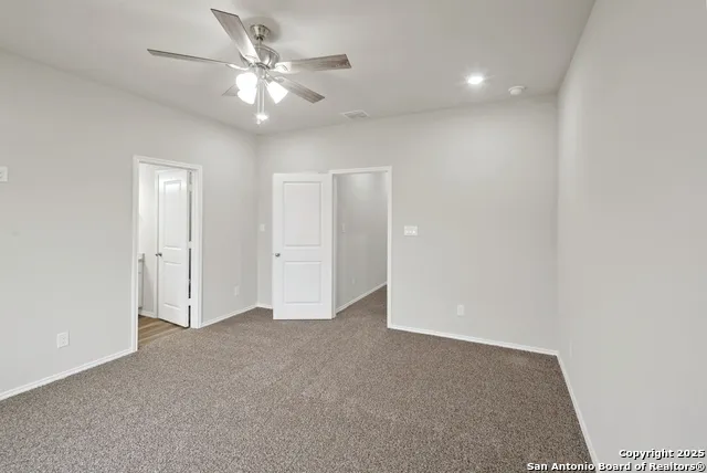 9193 DIETZ ELKHORN RD Unit 31 Boerne, TX 78015