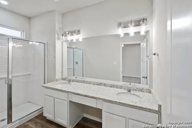 9193 DIETZ ELKHORN RD Unit 31 Boerne, TX 78015