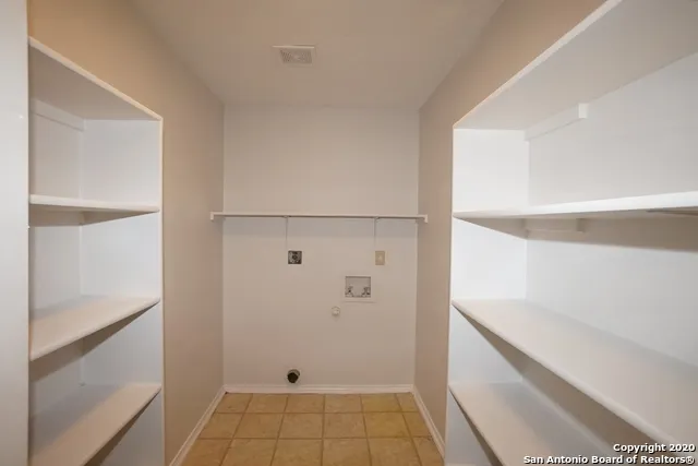 9 APPLE HILLS San Antonio, TX 78238