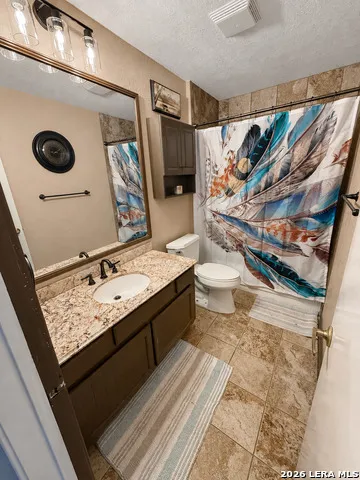 17319 Antlers Cv Helotes, TX 78023