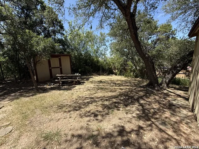17319 Antlers Cv Helotes, TX 78023