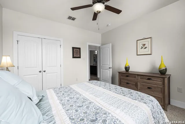 618 Wagon Wheel Dr Canyon Lake, TX 78133