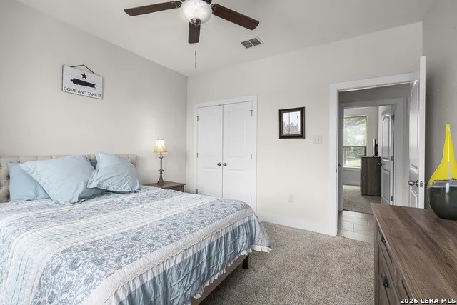 618 Wagon Wheel Dr Canyon Lake, TX 78133