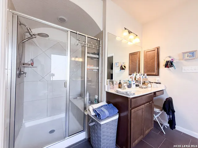 17711 Handies Peak Helotes, TX 78023