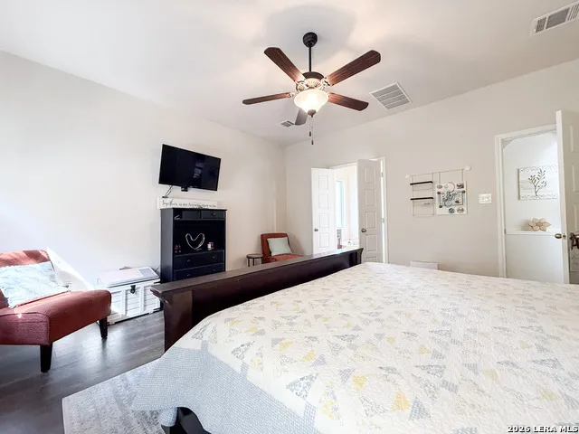 17711 Handies Peak Helotes, TX 78023