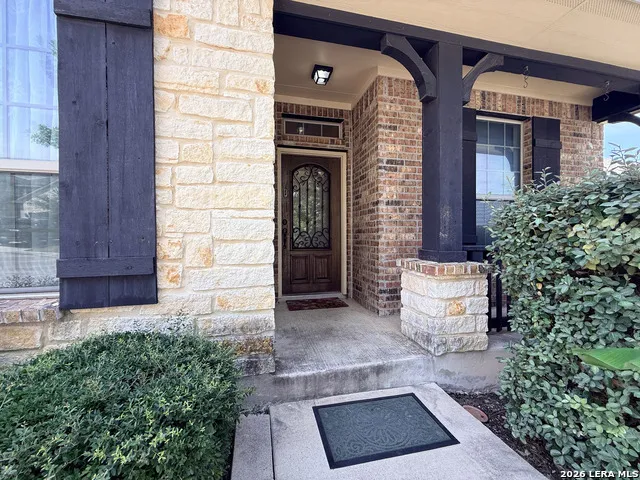 17711 Handies Peak Helotes, TX 78023