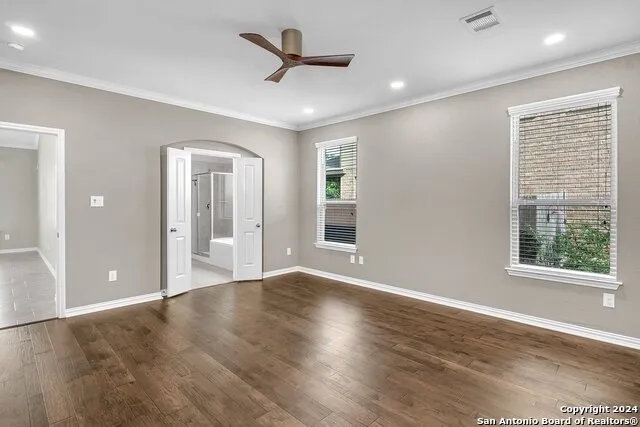 10423 MONICAS CRK Schertz, TX 78154
