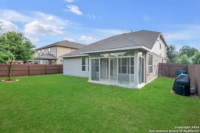10423 MONICAS CRK Schertz, TX 78154