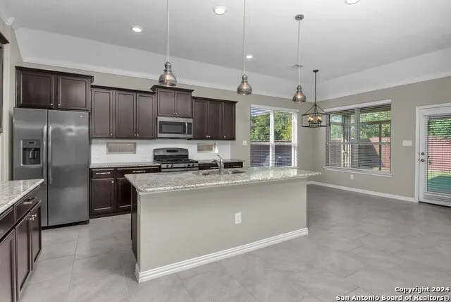 10423 MONICAS CRK Schertz, TX 78154