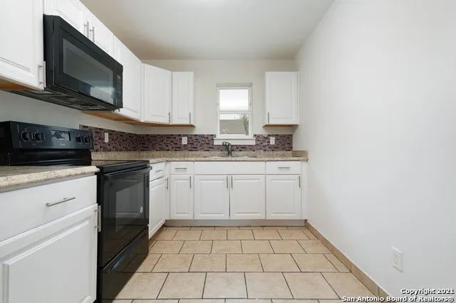 302 COOPER ST Unit 201 San Antonio, TX 78210