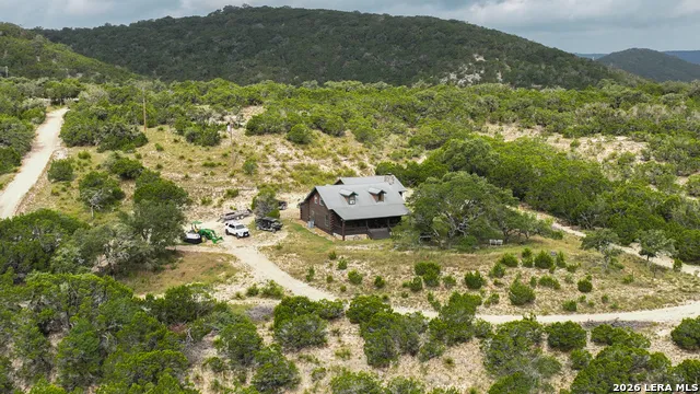 900 Lehmann Dr Center Point, TX 78010
