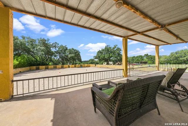 285 OBST RD Bulverde, TX 78163