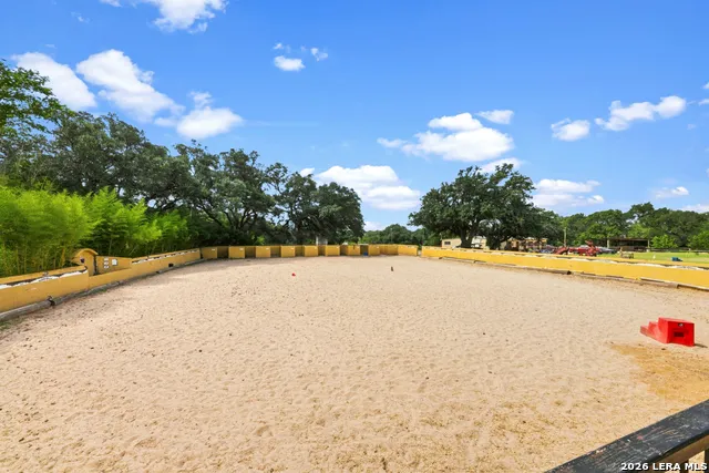 285 OBST RD Bulverde, TX 78163